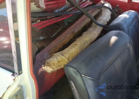 1961 Chevrolet Corvair из США, поврежденный, VIN 3TMM4FNXAM22795